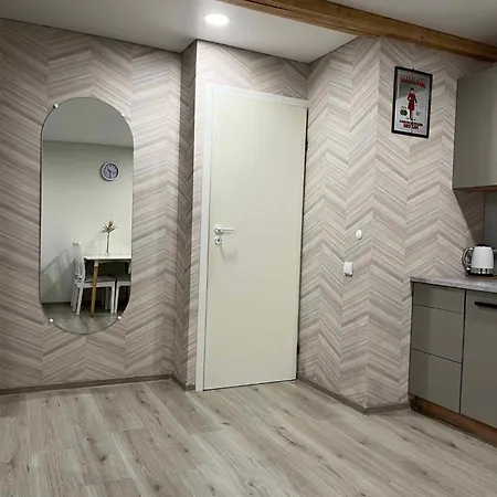 Sveciu Namelis Apartman *